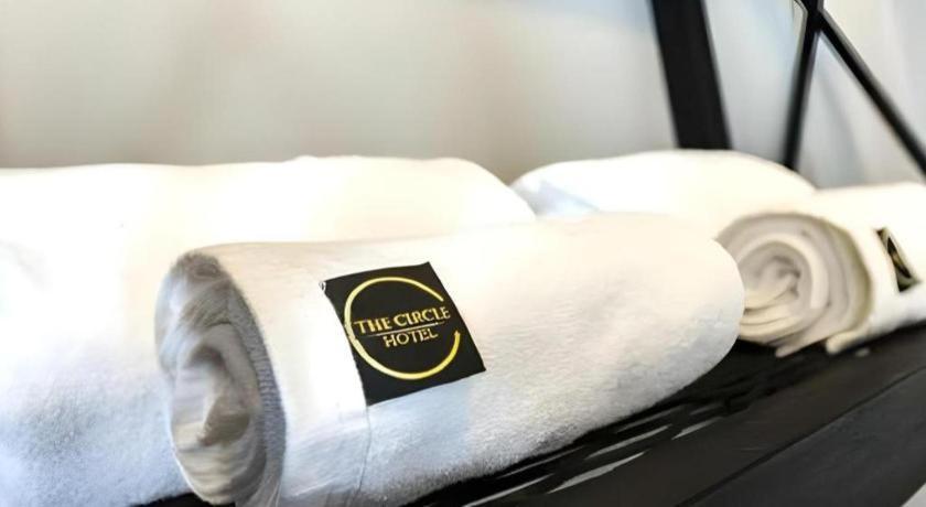 The Circle Hotel Buriram Extérieur photo