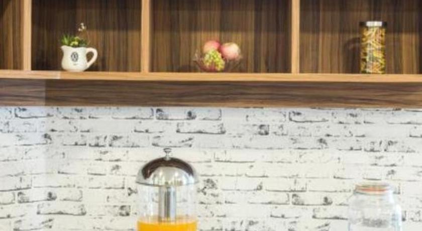 The Circle Hotel Buriram Extérieur photo